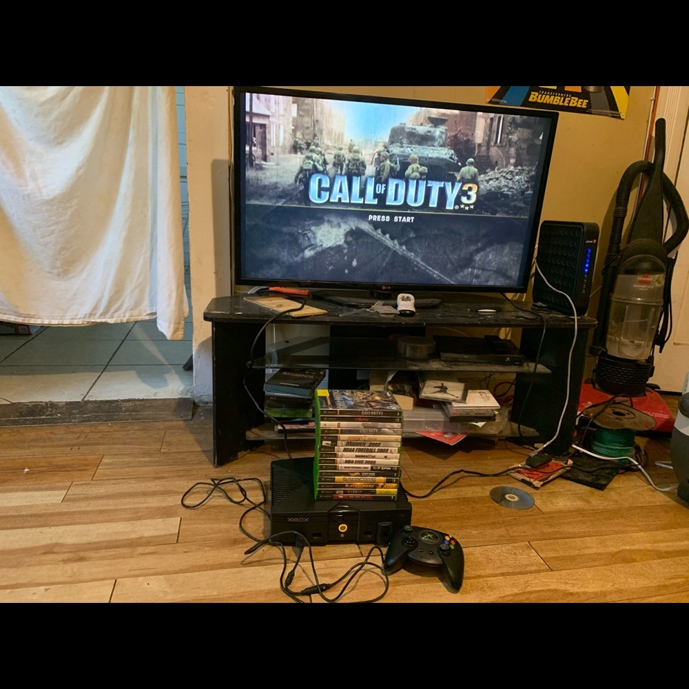 Original Xbox console